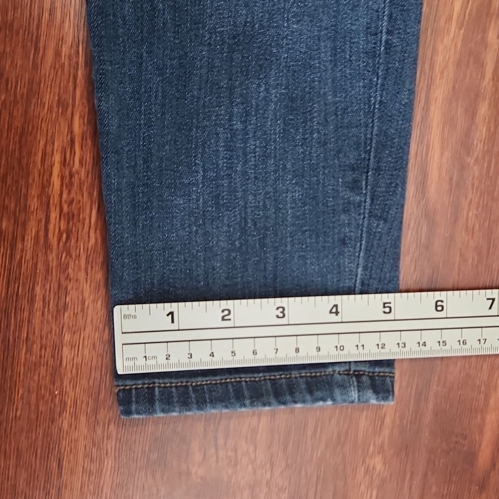Sneak Peak Jeans Size 5 Boyfriend Distress Cut Out Fray Knees - Picture 10 of 10